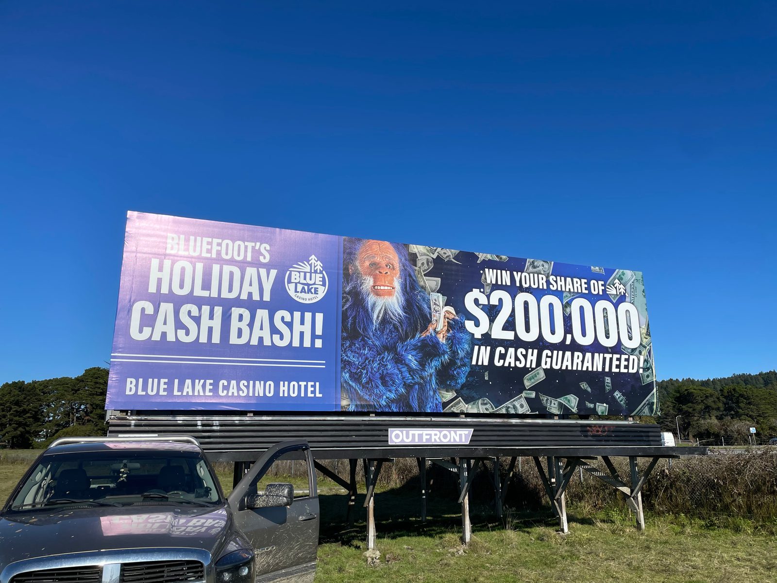 Highway billboard for Blue Lake Casino Hotel printed and installed by Allpoints