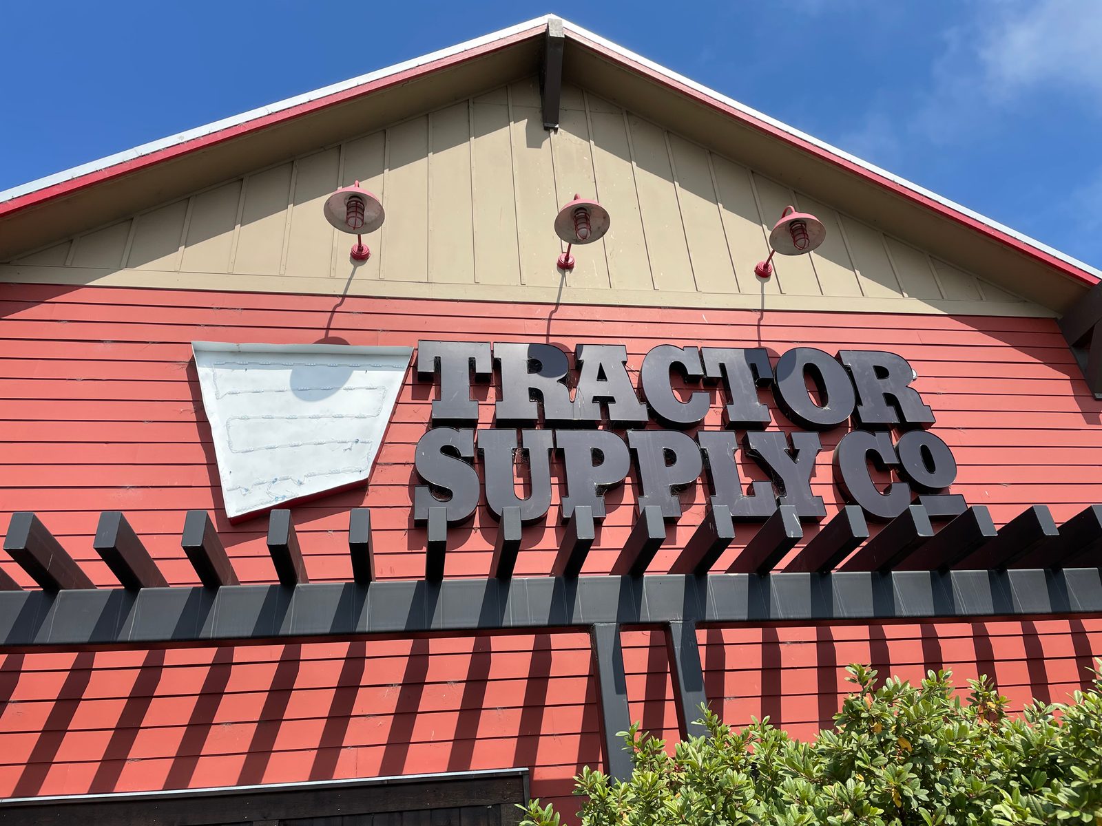Dimensional channel letters on the Tractor Supply Co. storefront